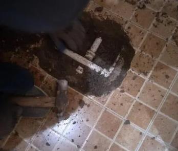 揭阳卫生间漏水维修公司为您分享下卫生间渗水如何处理及注意事项